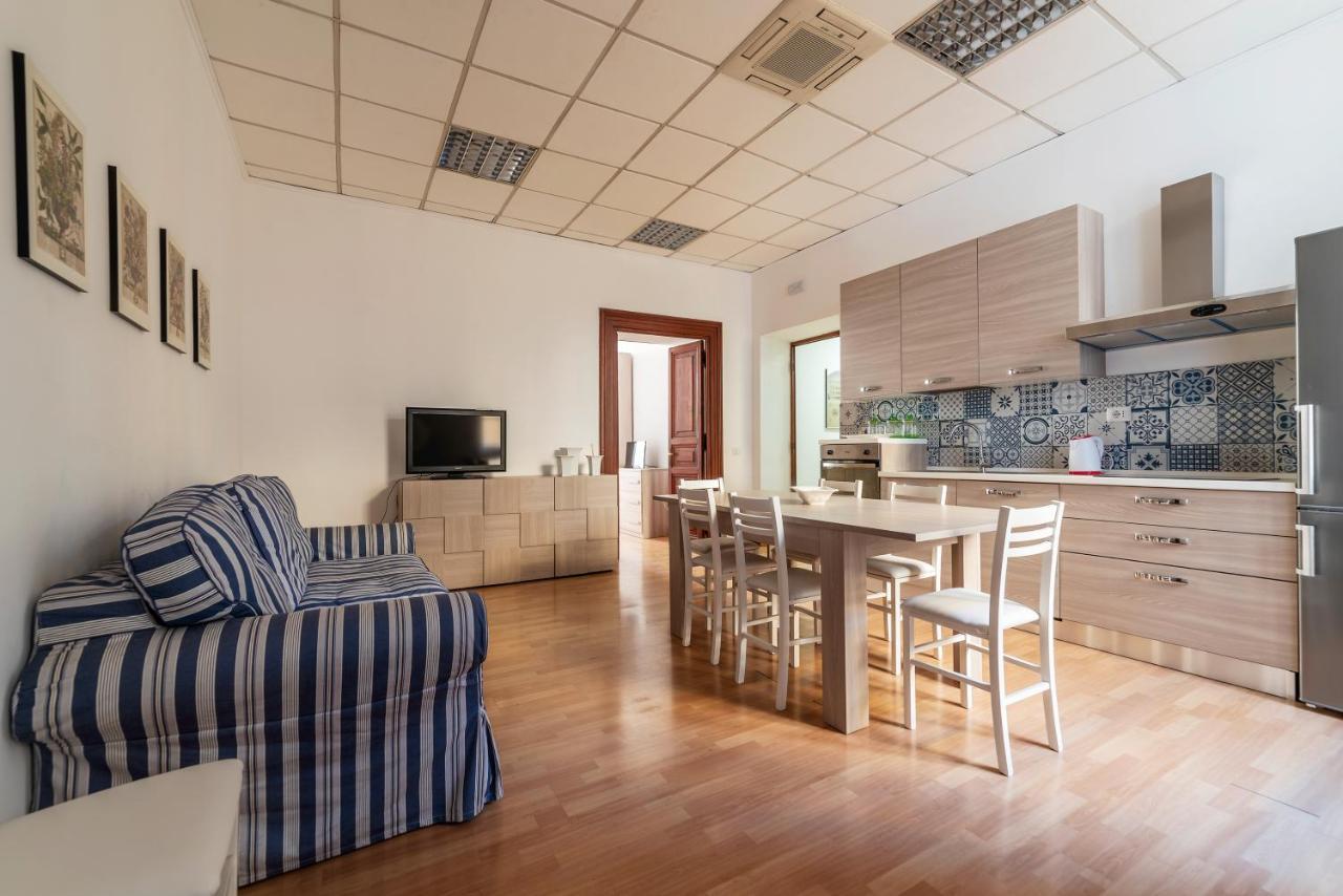 Apartment Borgognoni Rom